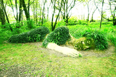 lost gardens of heligan reclined female figure